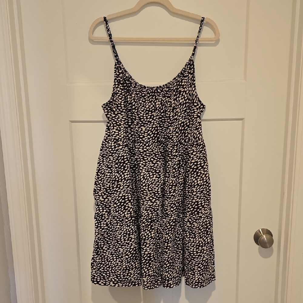 Old Navy Black and White Braided Strap Dress with Pockets